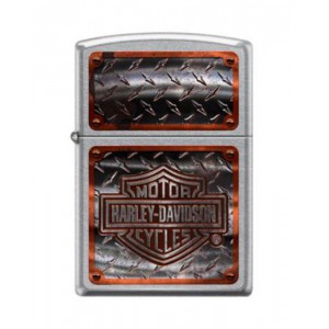 Briquet essence Zippo Harley-Davidson logo Bar & Shield sur fond aspect tôlé