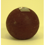 Bougie rustique boule 8cm aspect givré couleur rouge